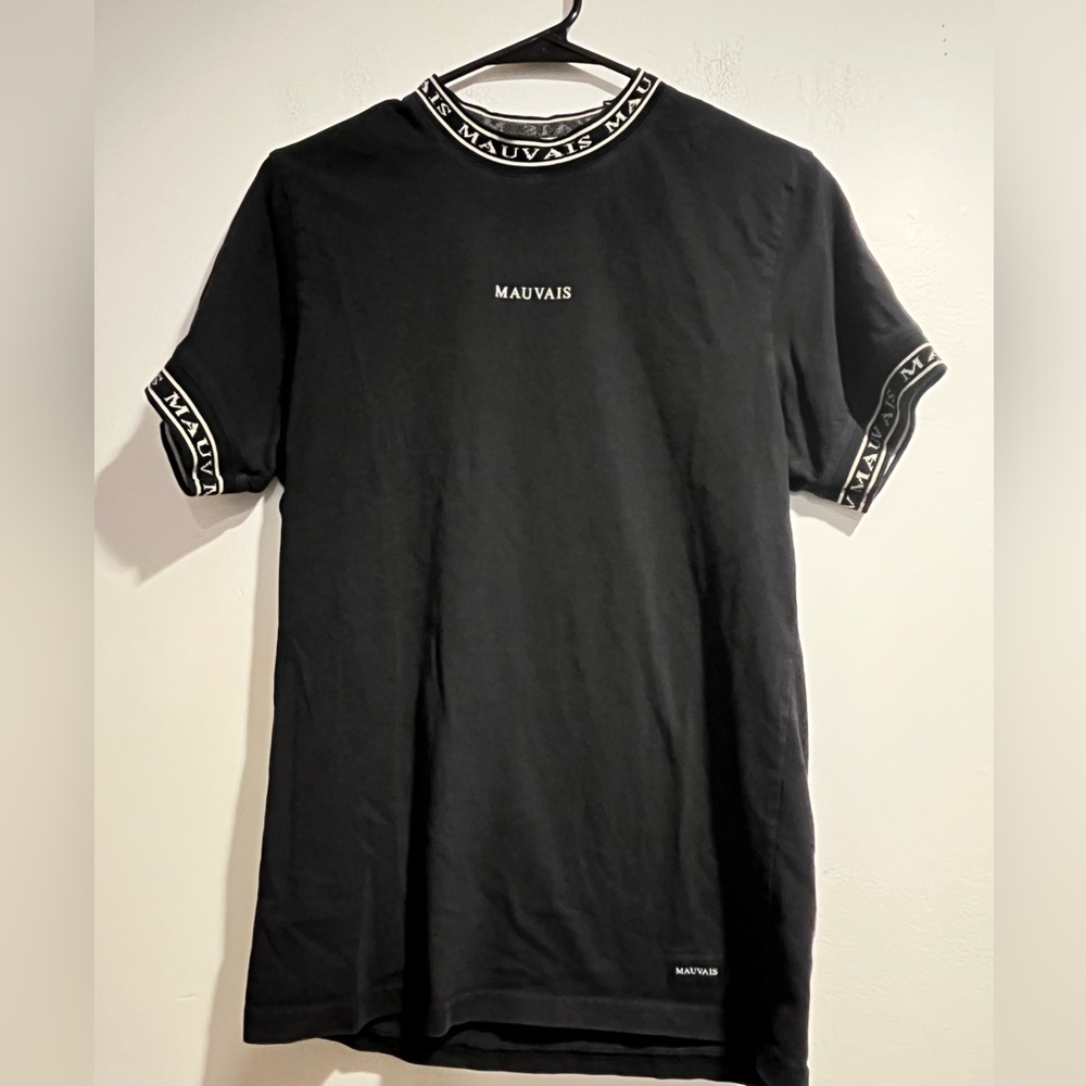 MAUVAIS tee in black